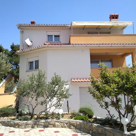 Apartments Palit Rab Town Buitenkant foto