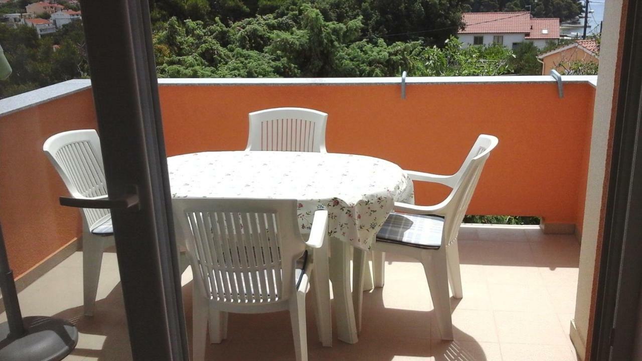Apartments Palit Rab Town Buitenkant foto