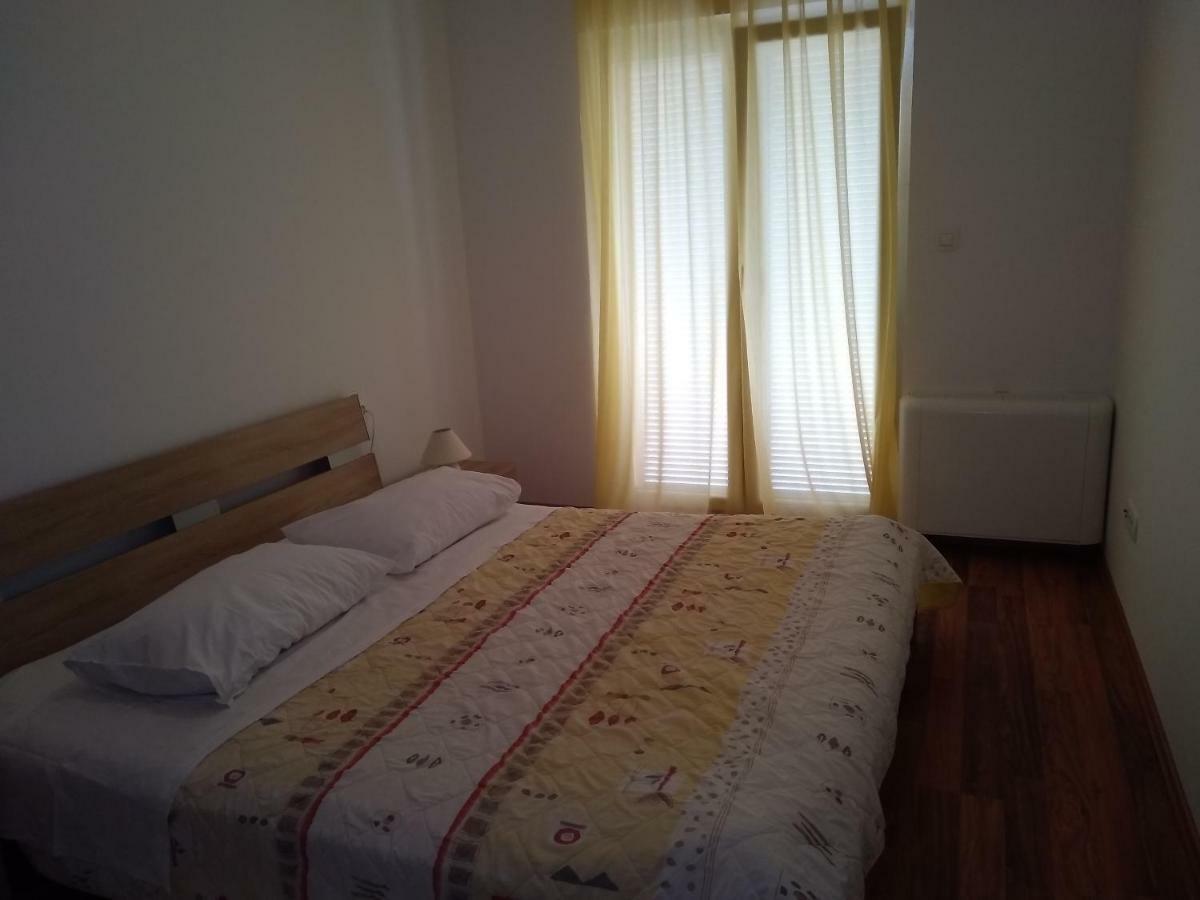 Apartments Palit Rab Town Buitenkant foto