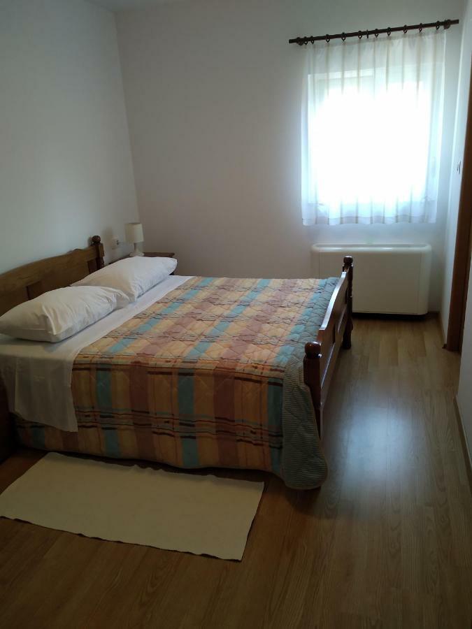 Apartments Palit Rab Town Buitenkant foto