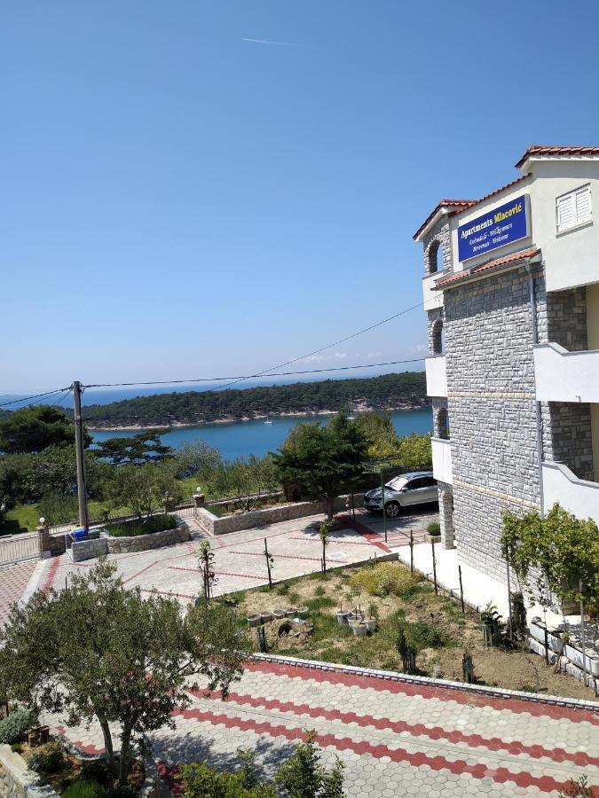 Apartments Palit Rab Town Buitenkant foto